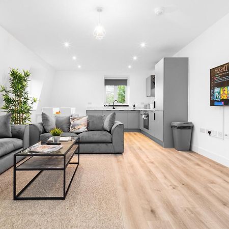Stylish 2 Bedroom Apartment - Balcony - Secure Parking - Top Rated - 5Mc Birmingham Exteriér fotografie